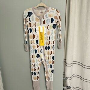 NWT Little Sleepies Size 12-18 mo